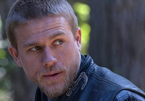 charlie hunnam sons of anarchy